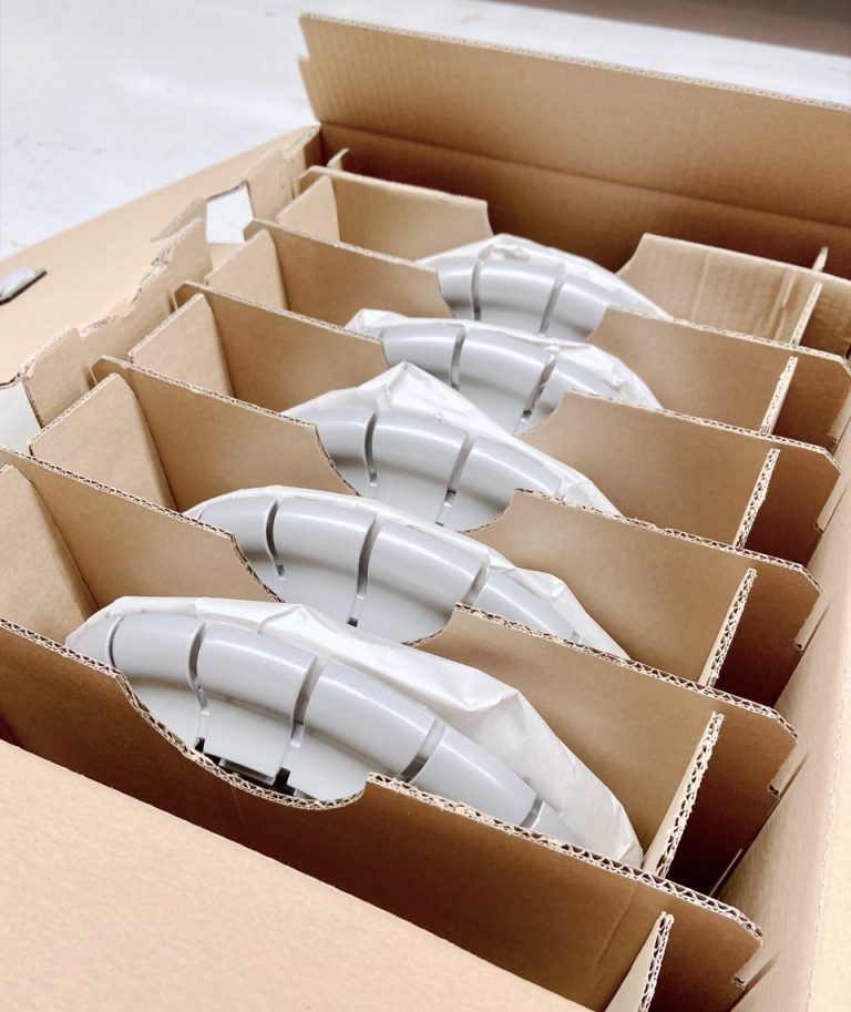 Fem sensorarmaturer förpackade i en förpackning
